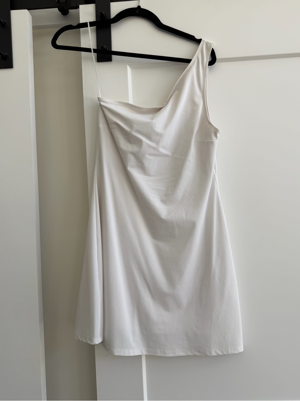 Abercrombie & Fitch Traveler athletic one shoulder mini dress, white